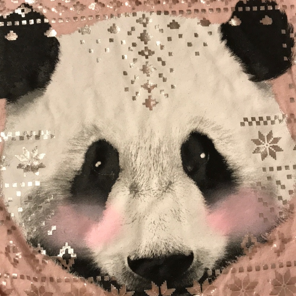 ❌Sold❌ 3/$15🎄Children’s place snow panda shirt size 5/6 - Picture 2 of 6